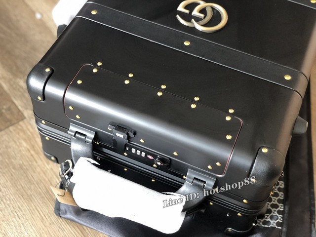 Gucci鋁鎂合金登機箱 古奇高端行李箱拉杆箱 gdx1426